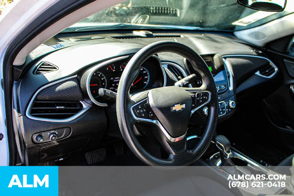 Chevrolet Malibu photo 18
