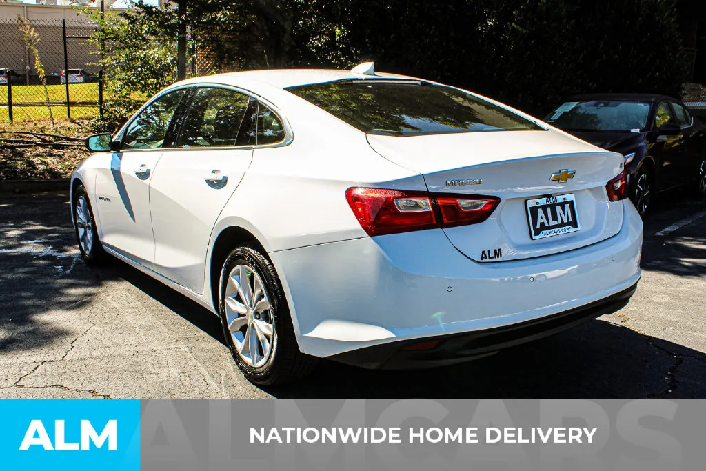 Chevrolet Malibu photo 4