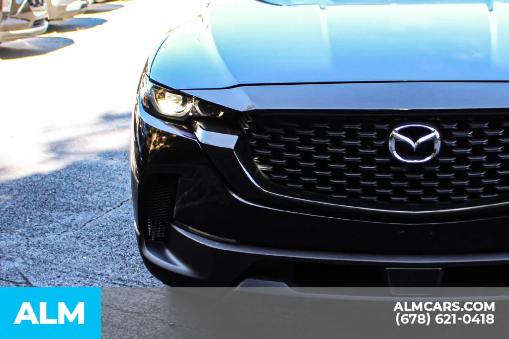 Mazda CX-50 photo 10