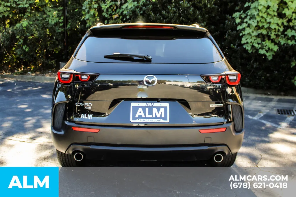 Mazda CX-50 photo 9