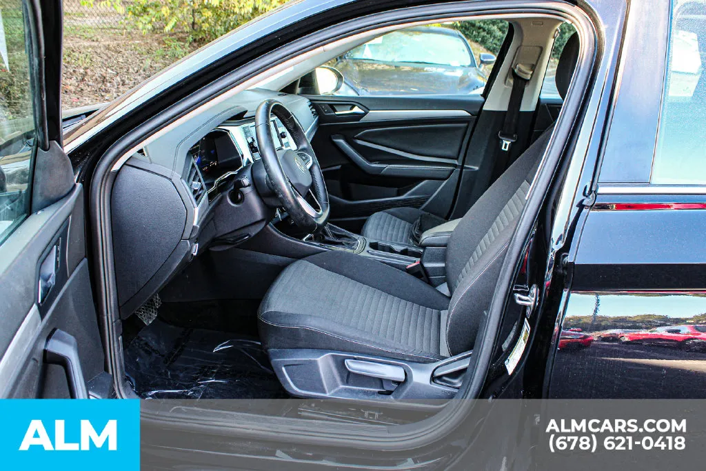 Volkswagen Jetta photo 15