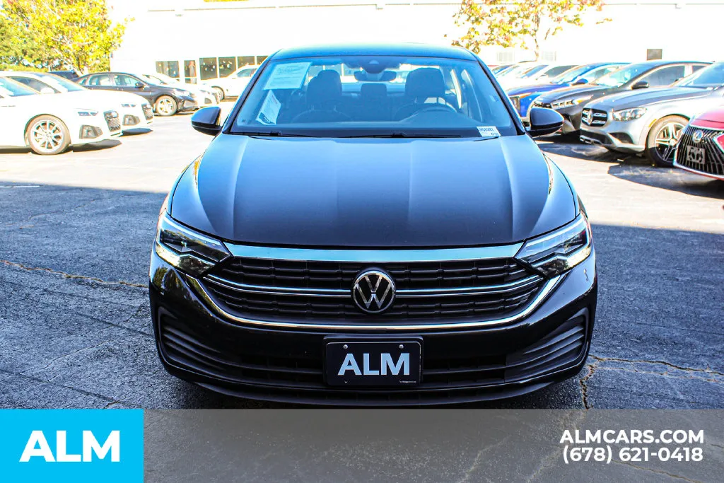 Volkswagen Jetta photo 8