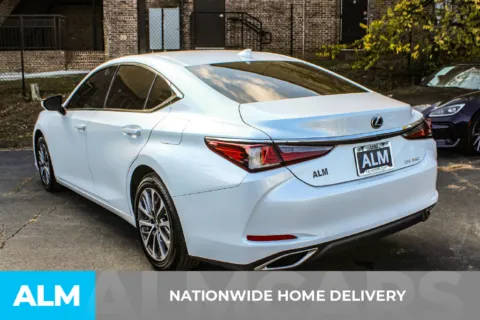 More photos of 2025 Lexus ES 350 at ALM Gwinnett, GA