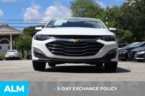 More photos of 2023 Chevrolet Malibu LT at ALM Gwinnett, GA