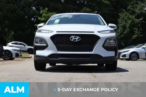 More photos of 2021 Hyundai Kona SE at ALM Gwinnett, GA