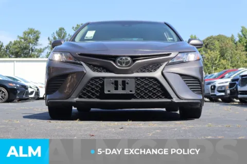 More photos of 2019 Toyota Camry LE at ALM Gwinnett, GA