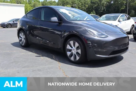 More photos of 2024 Tesla Model Y Long Range at ALM Gwinnett, GA