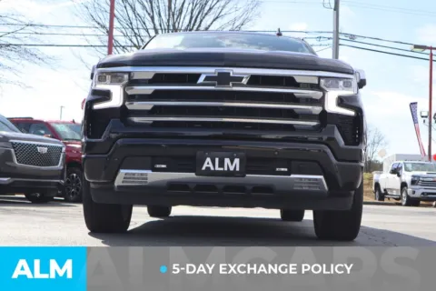 More photos of 2023 Chevrolet Silverado 1500 High Country at ALM Gwinnett, GA