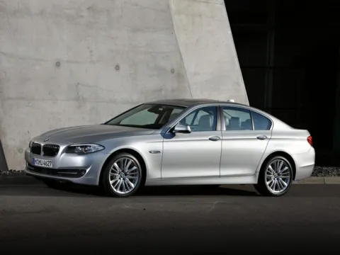 Black 2013 BMW 5 Series 528i xDrive for sale in Duluth, GA