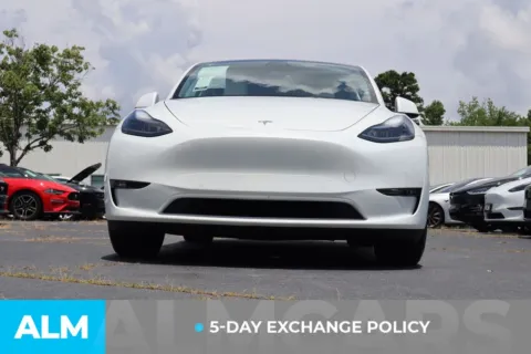 More photos of 2021 Tesla Model Y Performance at ALM Gwinnett, GA