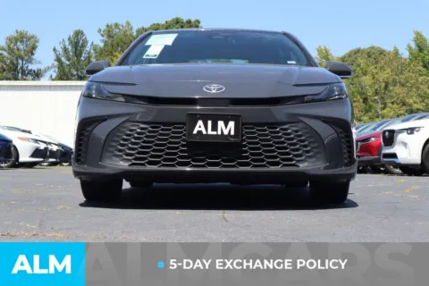 More photos of 2025 Toyota Camry SE at ALM Gwinnett, GA