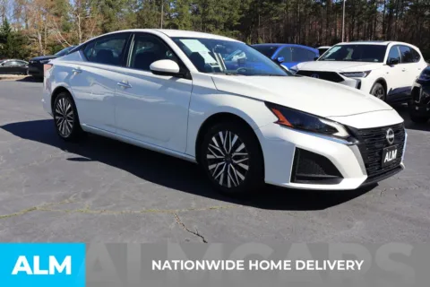 More photos of 2023 Nissan Altima 2.5 SV at ALM Gwinnett, GA
