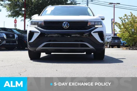 More photos of 2024 Volkswagen Taos 1.5T SE at ALM Gwinnett, GA