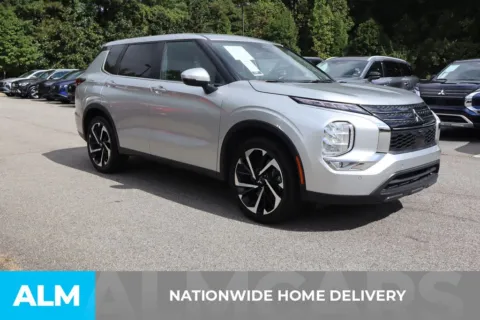 More photos of 2024 Mitsubishi Outlander SE at ALM Gwinnett, GA