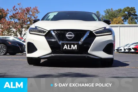 More photos of 2023 Nissan Maxima 3.5 SL at ALM Gwinnett, GA