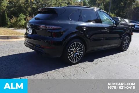 More photos of 2021 Porsche Cayenne Turbo at ALM Gwinnett, GA