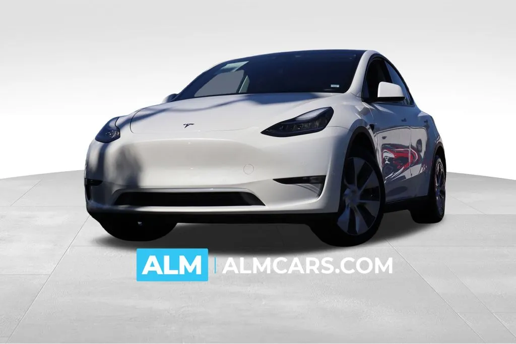 Used 2021 Tesla Model Y Long Range with VIN 5YJYGDEE2MF262023 for sale in Lumberton, NC