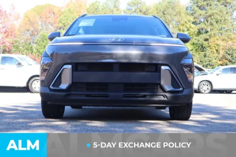 Another view of 2025 Hyundai Kona SEL for sale in Duluth, GA at ALM Gwinnett