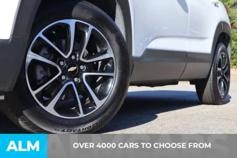Photos of 2025 Chevrolet TrailBlazer LT for sale in Duluth, GA at ALM Gwinnett