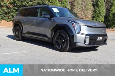 More photos of 2024 Kia EV9 GT-Line at ALM Gwinnett, GA