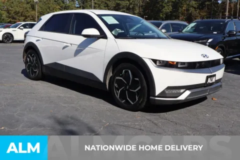 More photos of 2022 Hyundai IONIQ 5 SE at ALM Gwinnett, GA