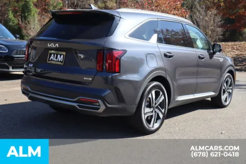 More photos of 2023 Kia Sorento Plug-In Hybrid SX Prestige at ALM Gwinnett, GA