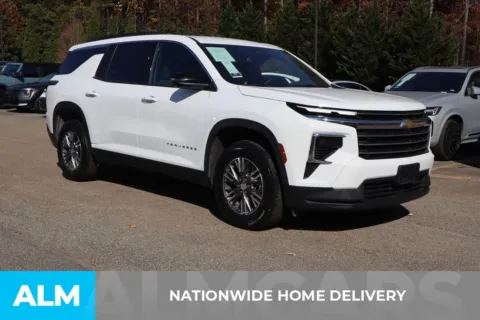 More photos of 2024 Chevrolet Traverse LT at ALM Gwinnett, GA