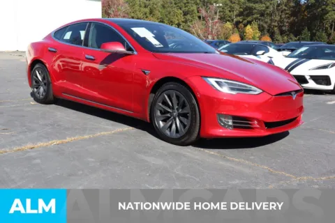 More photos of 2020 Tesla Model S Long Range at ALM Gwinnett, GA