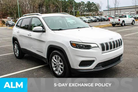 More photos of 2020 Jeep Cherokee Latitude at ALM Mall of Georgia, GA
