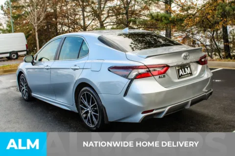 More photos of 2023 Toyota Camry SE at ALM Mall of Georgia, GA