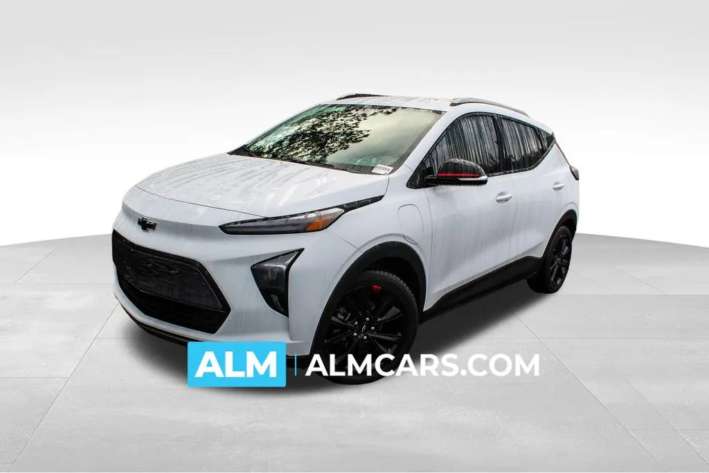 2023 Chevrolet Bolt EUV LT's photo