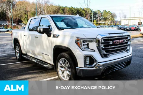 More photos of 2020 GMC Sierra 1500 SLT at ALM Mall of Georgia, GA