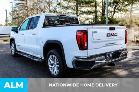 More photos of 2020 GMC Sierra 1500 SLT at ALM Mall of Georgia, GA