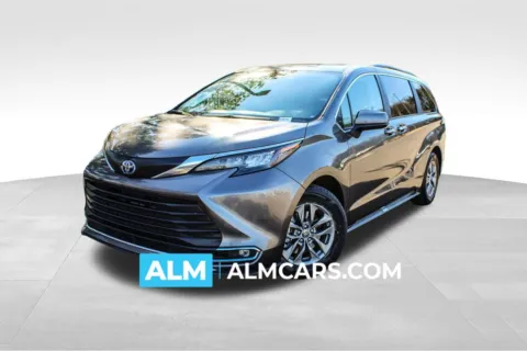 Silver 2024 Toyota Sienna XLE for sale in Buford, GA