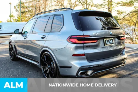 More photos of 2023 BMW X7 xDrive40i at ALM Mall of Georgia, GA