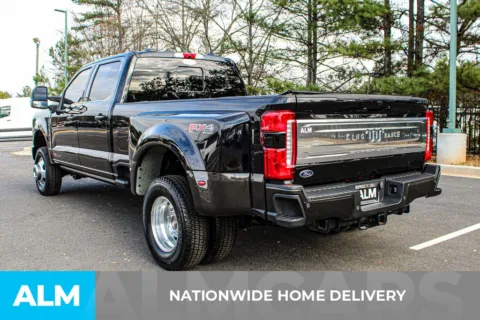 More photos of 2024 Ford F-350SD King Ranch at ALM Mall of Georgia, GA