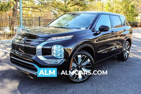Black 2025 Mitsubishi Outlander SE for sale in Buford, GA