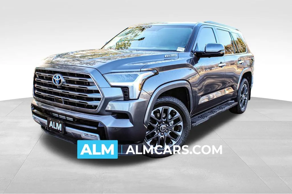2023 Toyota Sequoia Limited's photo