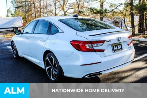 More photos of 2022 Honda Accord Sport Special Edition at ALM Mall of Georgia, GA