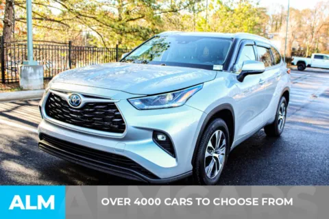 Another view of 2021 Toyota Highlander Hybrid XLE for sale in Buford, GA at ALM Mall of Georgia