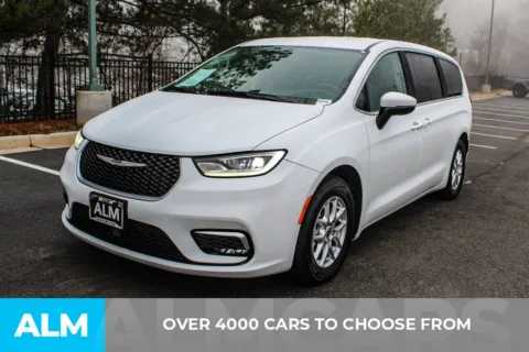 Photos of 2023 Chrysler Pacifica Touring L for sale in Buford, GA at ALM Mall of Georgia