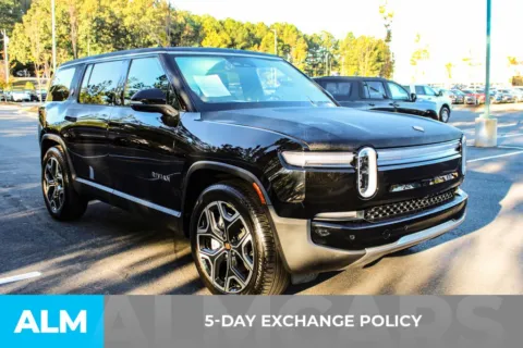 More photos of 2025 Rivian R1S Adventure at ALM Mall of Georgia, GA