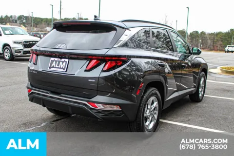 More photos of 2024 Hyundai Tucson SEL at ALM Mall of Georgia, GA