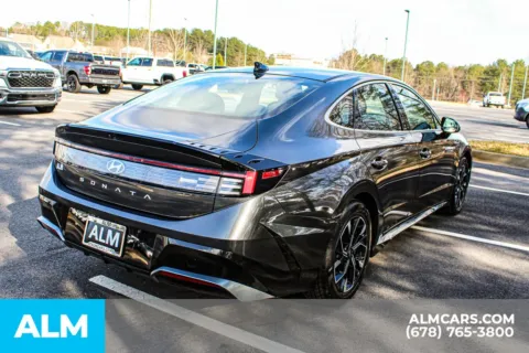 More photos of 2025 Hyundai Sonata SEL at ALM Mall of Georgia, GA