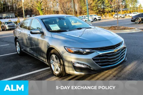More photos of 2024 Chevrolet Malibu LT at ALM Mall of Georgia, GA