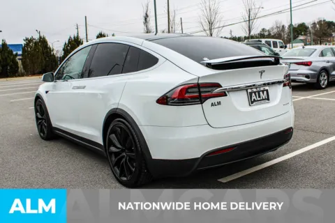 More photos of 2020 Tesla Model X Long Range at ALM Mall of Georgia, GA