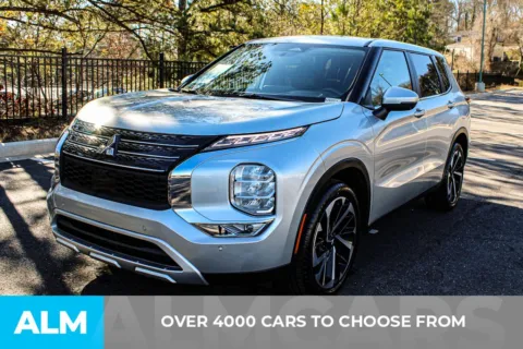 Another view of 2024 Mitsubishi Outlander SE for sale in Buford, GA at ALM Mall of Georgia