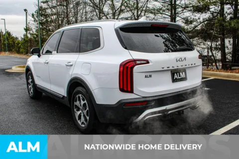 More photos of 2022 Kia Telluride EX at ALM Mall of Georgia, GA