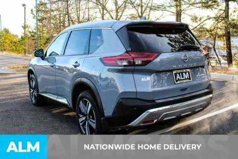 More photos of 2023 Nissan Rogue Platinum at ALM Mall of Georgia, GA
