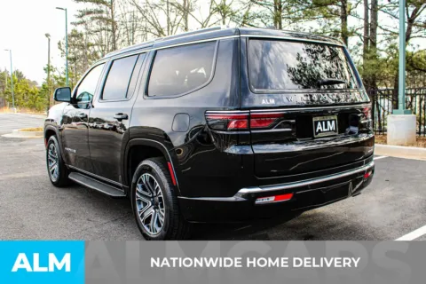 More photos of 2024 Jeep Wagoneer Series II at ALM Mall of Georgia, GA